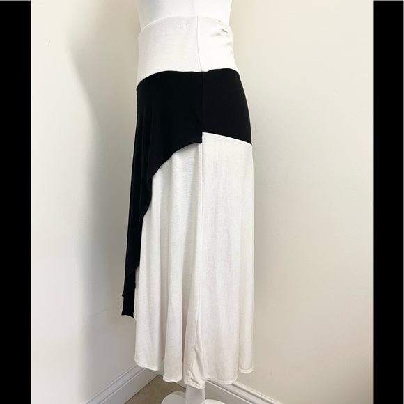 Pretty Joseph Walker asymmetrical hemline pull on skirt! - Picture 6 of 8